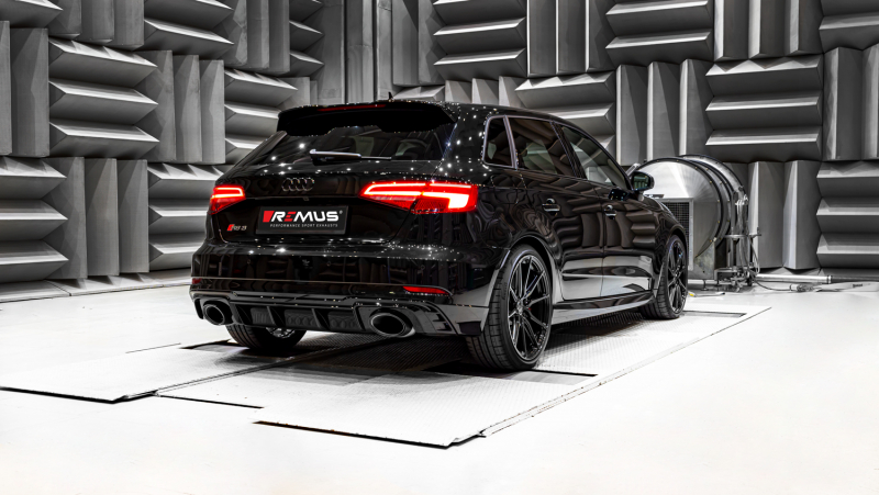 Audi RS3 8V 294KW Remus Abgasanlage 1 Audi RS3 8V 294KW Remus Abgasanlage 1
